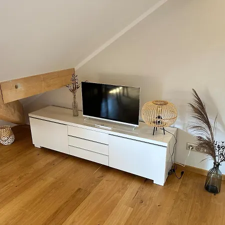 Appartement, 20m Du Conjux, Vue *